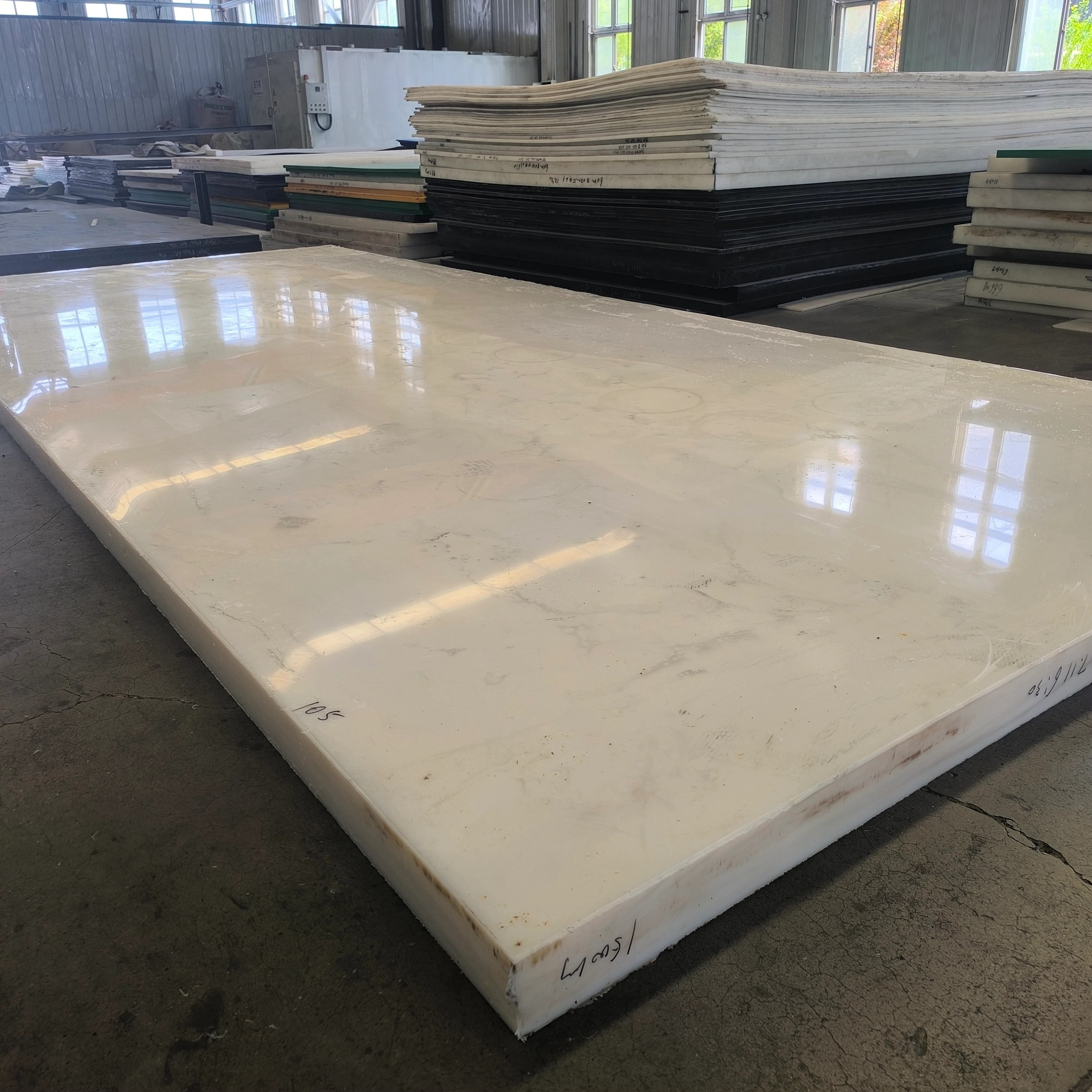 Nature Color Virgin Grade 6000MM Length PE 1000 / PE-UHMW sheets UHMWPE Sheet Manufacturer