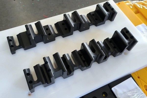 PE1000 UHMWPE Sheet 2400×1200 Wear Resistant Engineering Plastic Custom Cut Size